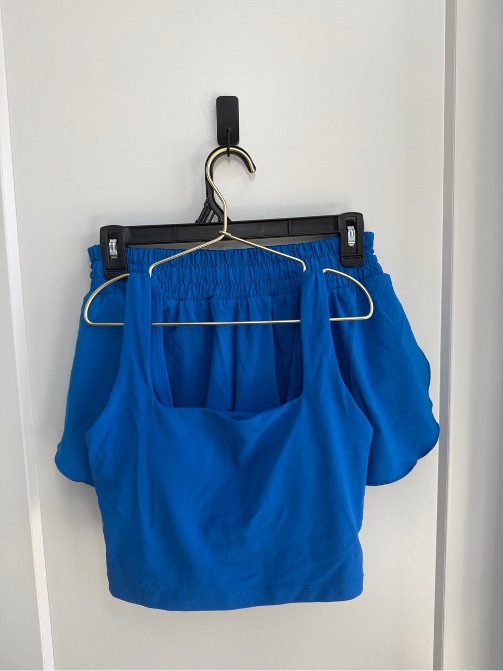 *SET* Sz S CRZ YOGA Blue Square-Neck Crop Top and Athletic Shorts